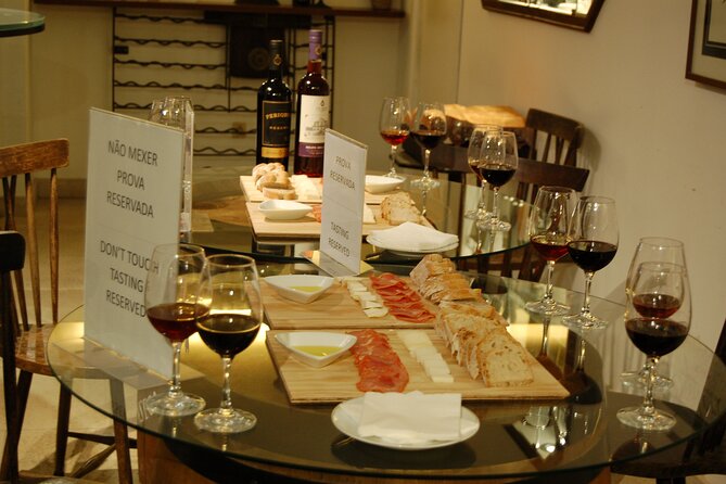 Private Wine Tour From Lisbon to Arrábida: Wine & Cheese Tasting