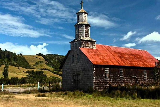 Puerto Montt: Full Day Chiloe Island Visiting Penguins in Puñihuil - Tour Overview