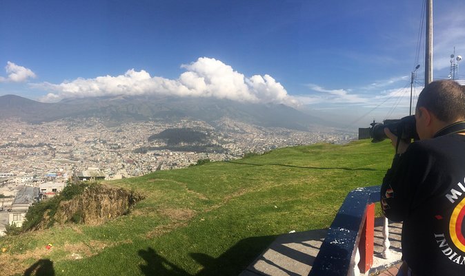 Quito PRIVATE Arrival Transfer From Airport to Hotels