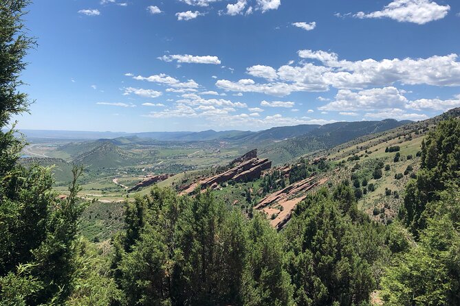 Red Rocks Amphitheatre and Golden 4 Hour Driving Tour