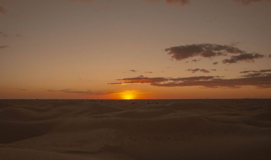 Sahara Desert: 2-Day Tour With Food and a Night in a Tent
