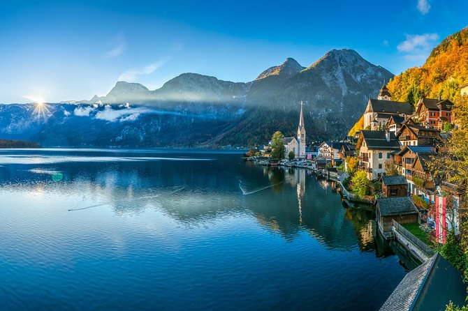 Salzkammergut and Hallstatt Private Full-Day Tour From Salzburg