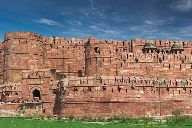 Same Day Agra Tour From Hyderabad With Return Flight