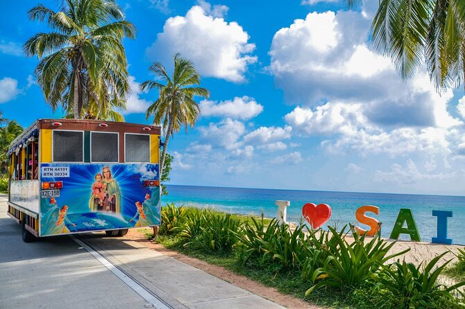 San Andres Combo: Johnny Cay, Aquarium, Bahia and Island Tour - Tour Overview