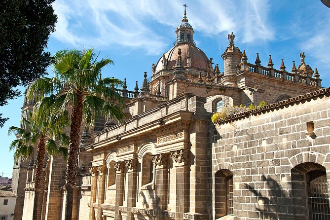 San Salvador Custom Walking Tour With A Guide (Private Tour) - Meeting and Pickup