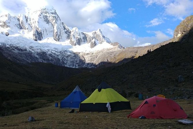 Santa Cruz Llanganuco Trek Cordillera Blanca