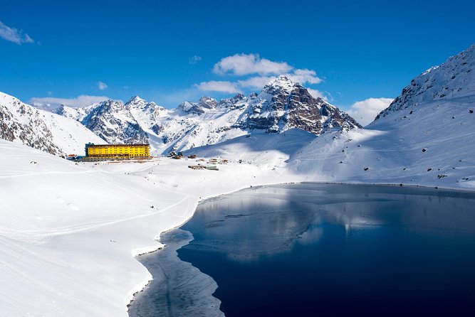 Santiago: Full Day Portillo and Inca Lagoon Panoramic Tour