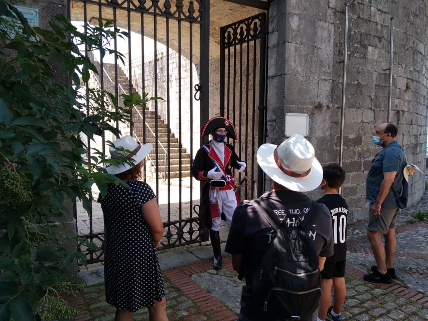 Santona: Characterized Napoleonic Tour - Tour Overview