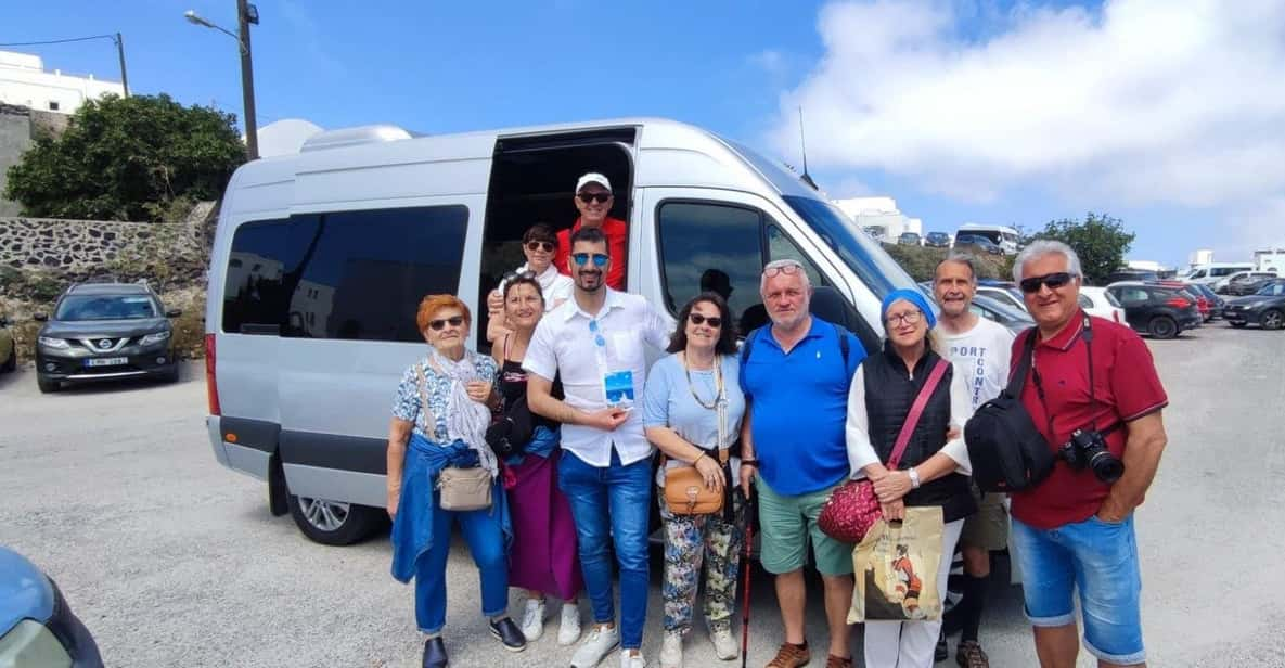 Santorini: Private Tour in Spanish With Local Guide - Tour Overview