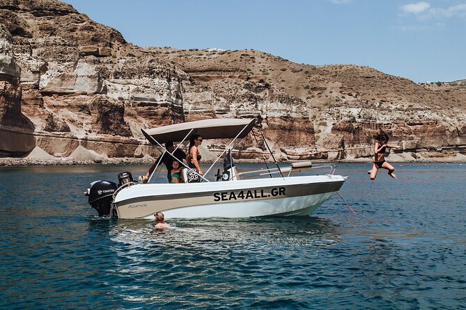 Santorini Rent a Boat Without License