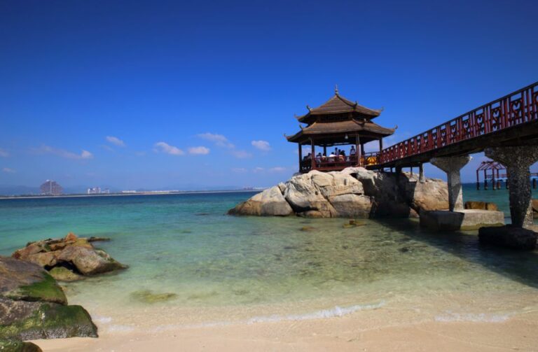 Sanya One Day Private Tour of Wuzhizhou Islet