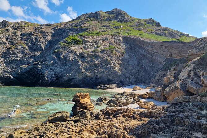 Secret Beaches and Coastal Tour by Land