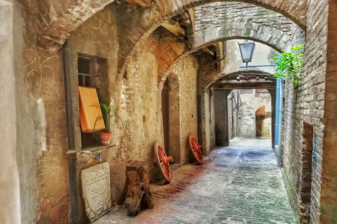 Secret Siena Walking Tour