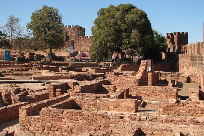 Silves and Monchique Full Day Bus Tour - Explore Silves Castle