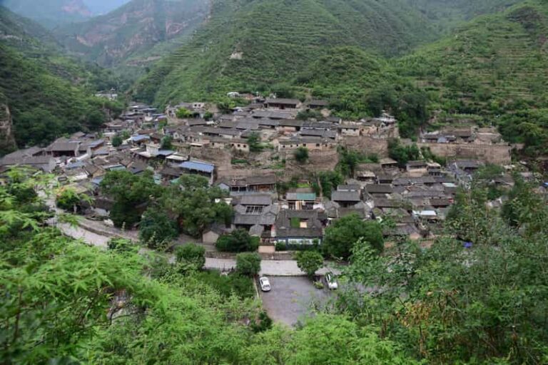 Small Group Tour To Beijing Cuandixia Village