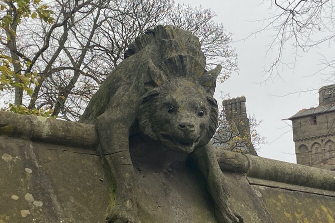 Small Group Walking Tour Cardiff City