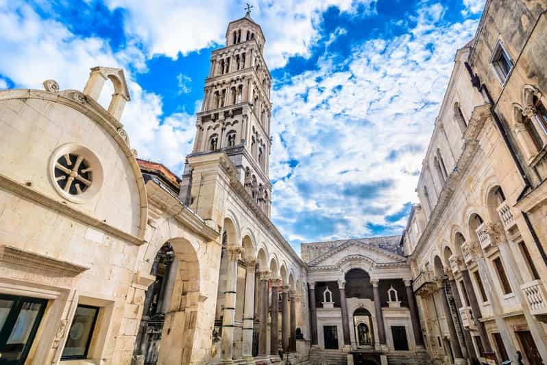 Split: Guided Walking Tour in English - Tour Overview