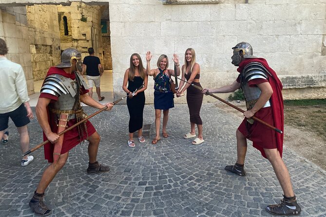 Split Private Walking Tour for Families With Kids From 5-17 Years