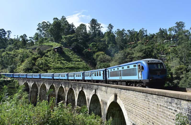 Sri Lanka 10-Day Tour: Colombo to Cultural & Natural Wonders