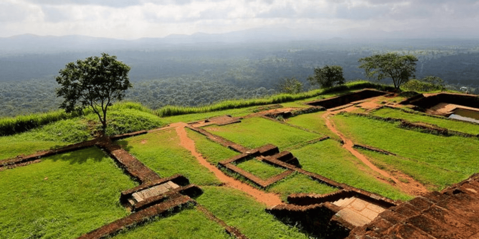 Sri Lankas Ancient Wonders: Sigiriya Rock and Polonnaruwa - Overview and Pricing