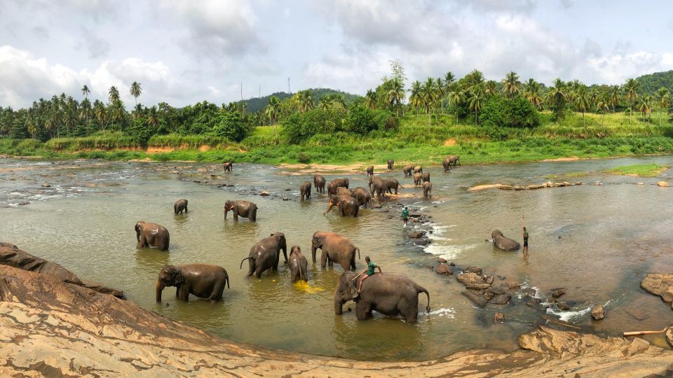 STUNNING SRI LANKA 15 DAYS & 14 NIGHTS TOUR - Tour Overview and Pricing