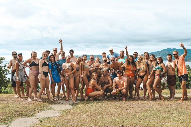Sunday Beach and Pool Hopping Crawl – Party Bus From Tamarindo