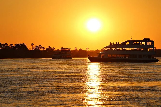 Sunset Cruise Wildlife Watching Experience at Zambezi River