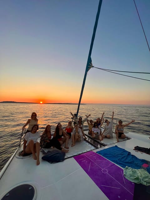 Sunset Sailing Yoga Experience - Activity Highlights