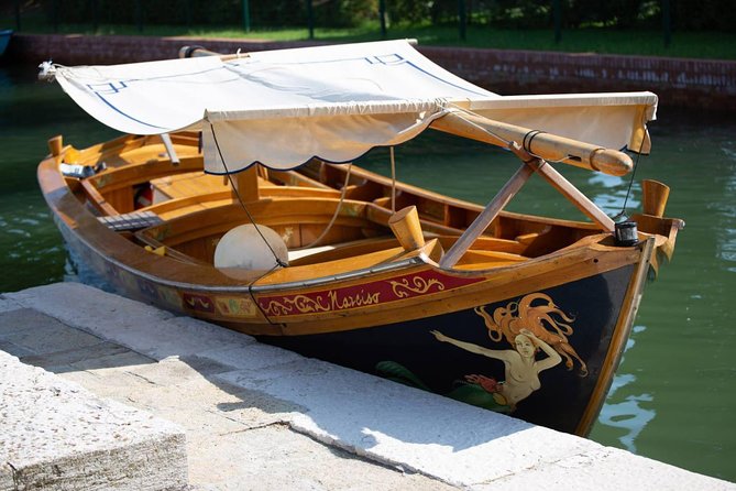Sunset Traditional Boat Tour With Prosecco - Tour Overview and Details