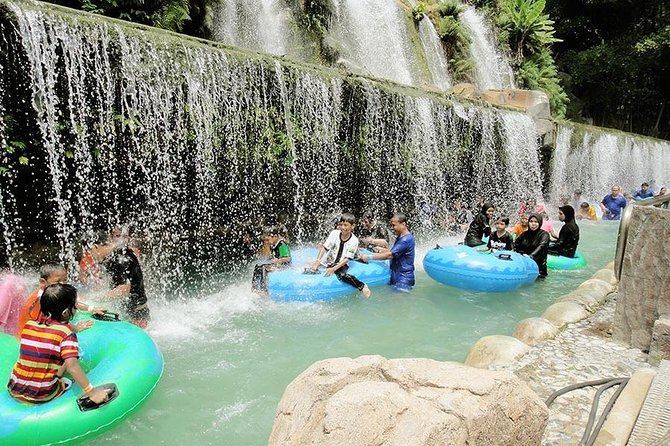 Sunway Lagoon Day Trip With 6 Amusement Park