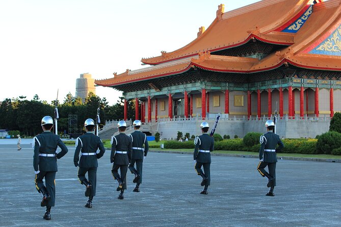Taipei Taster: Layover Escapes in 4-Hour Private Tour - Itinerary Highlights