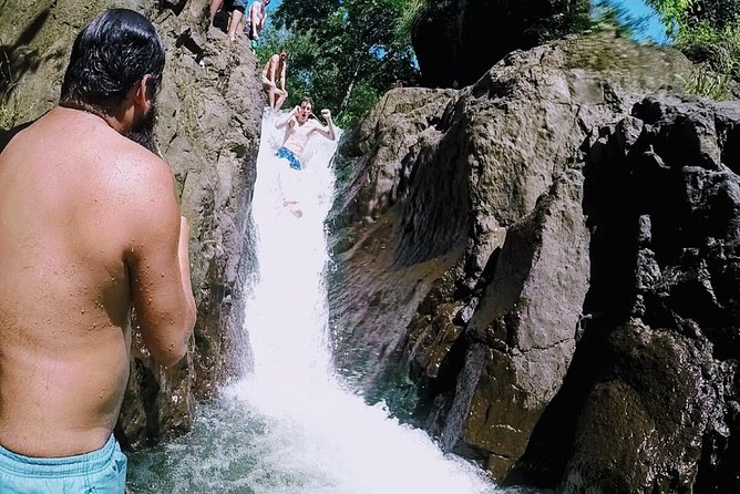 Tamanique Waterfalls , Cliffjumping, Rockclimbing, Hiking and Swimming