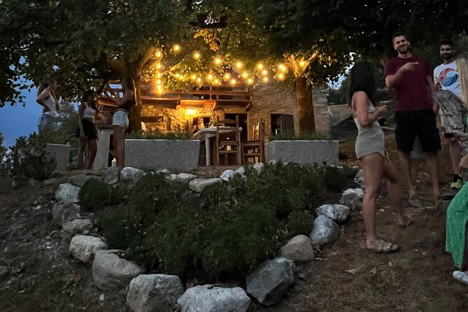 The Sweet Life Hike to Mountain House With Lake View Aperitivo