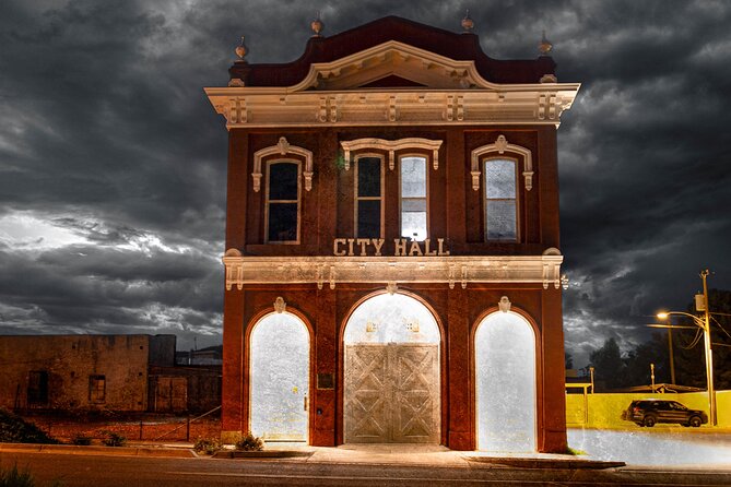 Tombstone Terrors: Ghosts and Gunslingers of the Wild West