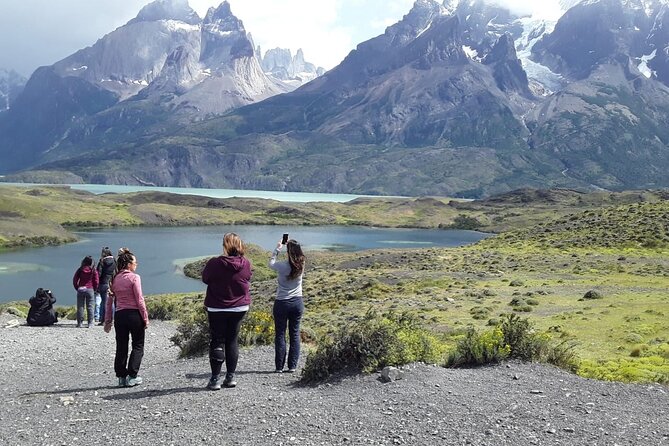 Torres Del Paine & Tierra Del Fuego ( King Penguis)