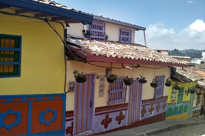 Tour Guatape and Coffee