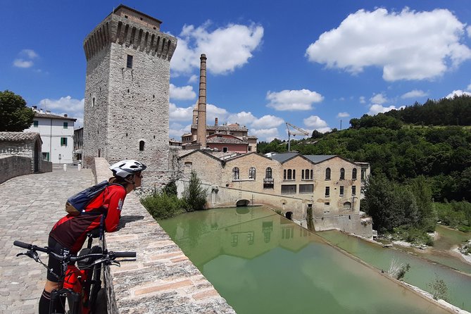 Tour in Ebike Furlo Gorge Reserve and Truffle