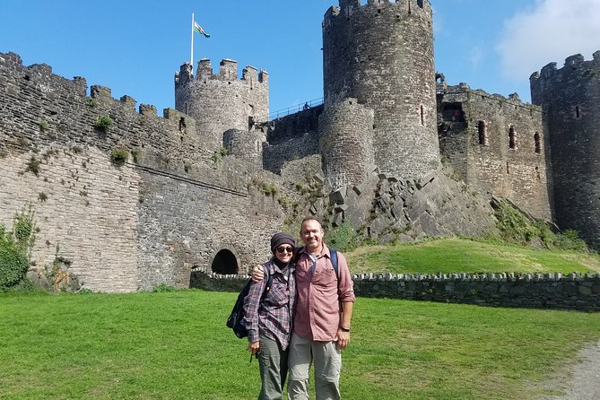 Tour of Conwy Castle Pick up From Holyhead & Entrance Included