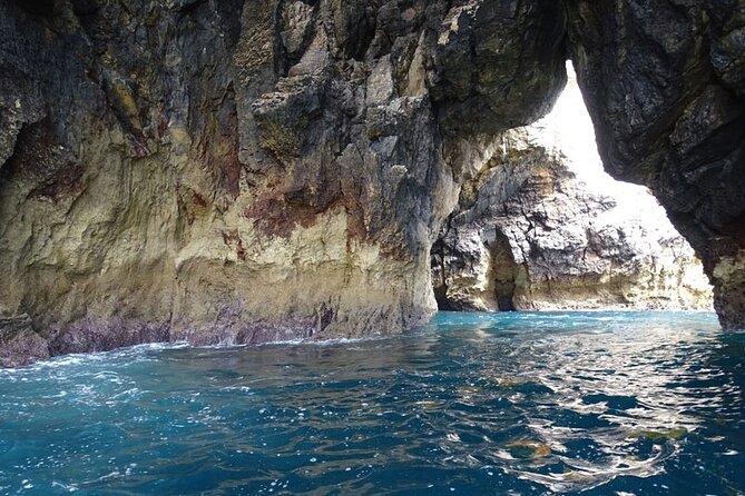 Tour to the Caves of Sesimbra