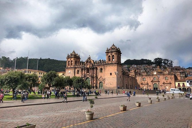 Transfer Cusco Airport to Hotel in Cusco (Round Trip) - Service Overview