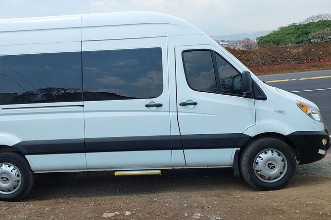 Transfer TO & FROM SJO Airport to Esterillos - Bejuco Not Shared.