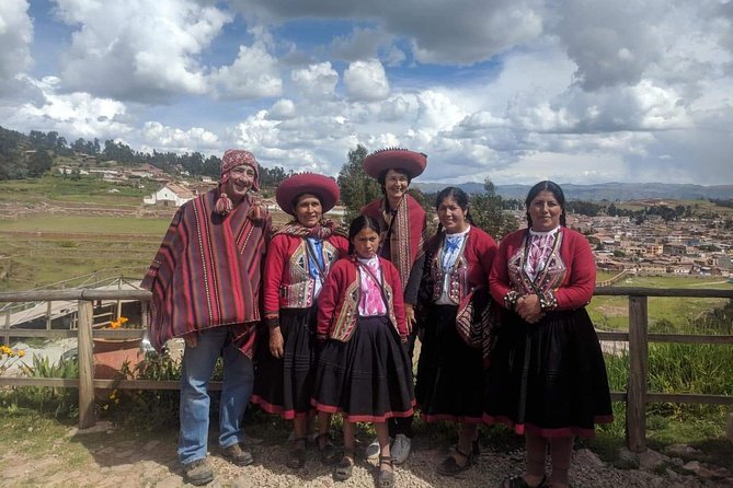 Transport to Ollantaytambo With Visits to Chinchero, Salineras De Maras, and Moray - Tour Overview and Features