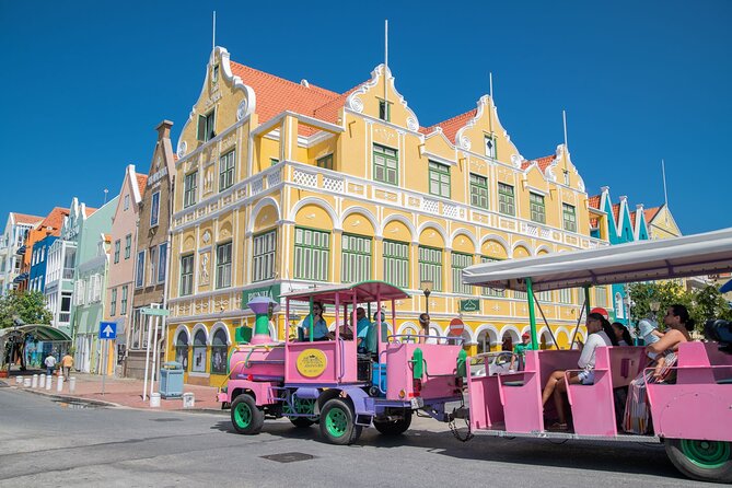 Trolley Train City Centre in Curacao
