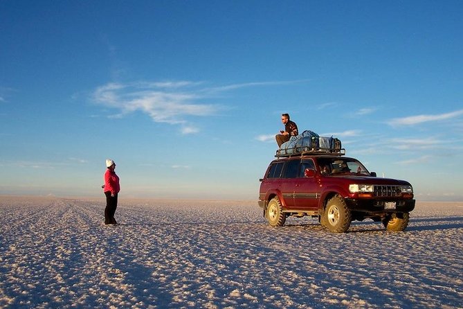 Uyuni Salt Flats (Day Trip) English Guide