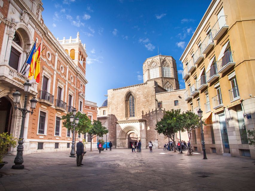 Valencia: Essentials and World Heritages Sites Walking Tour - Tour Overview