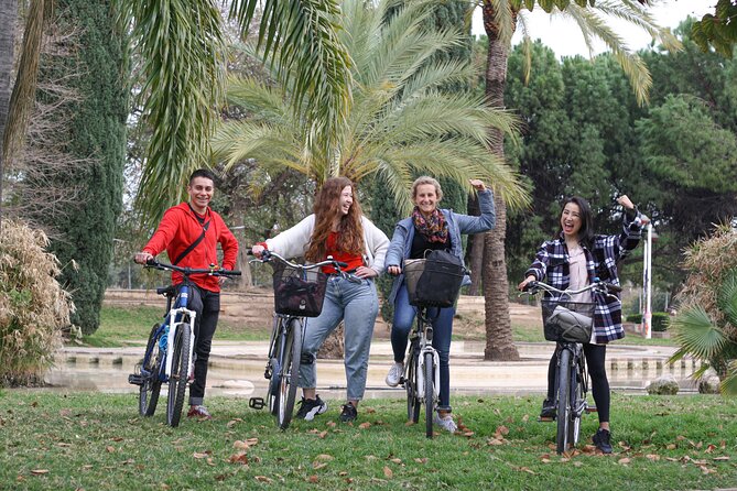 Valencia Guided Bike or E-Bike Tour in Small Group