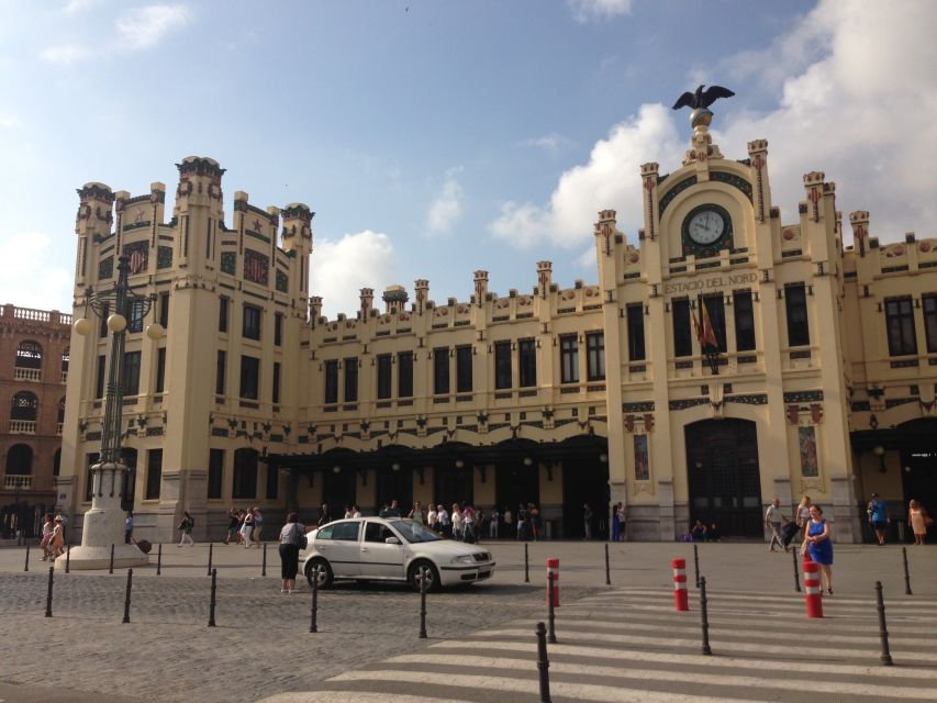 Valencia: Historical Walking Tour - Experience and Itinerary