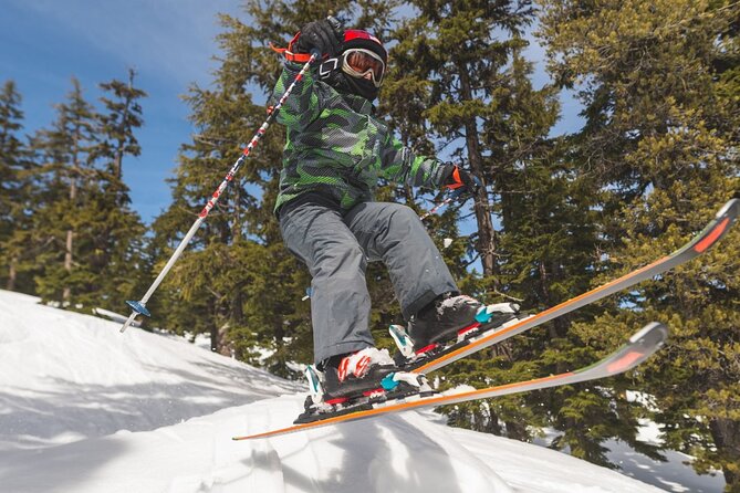 Vancouver to Revelstoke 2 Days Ski and Snowboarding Tour