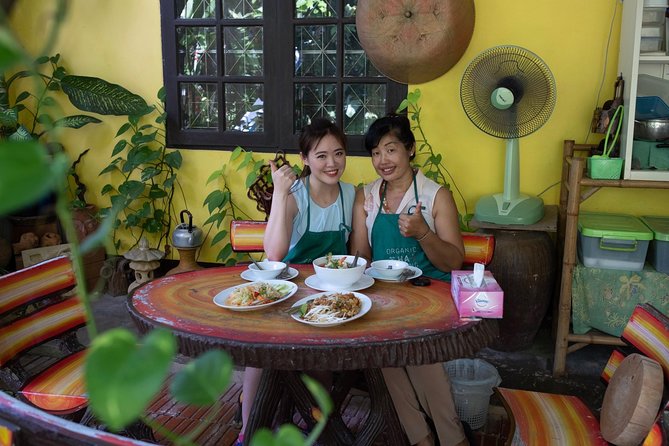 Vegetarian Organic Thai Cooking Class and Market Tour in Phuket - Experience Overview