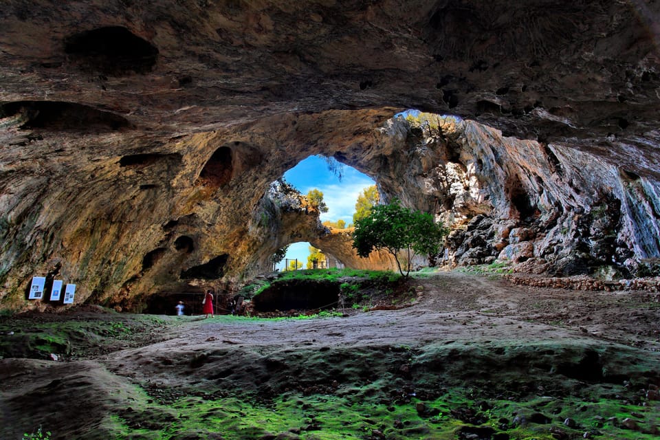 Vela Spila Cave Private Walking Tour - Tour Overview and Pricing